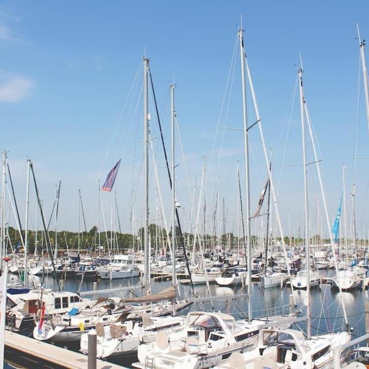 Ibiza Style Heart Of Zeeland, Dog Welcome! Vp021